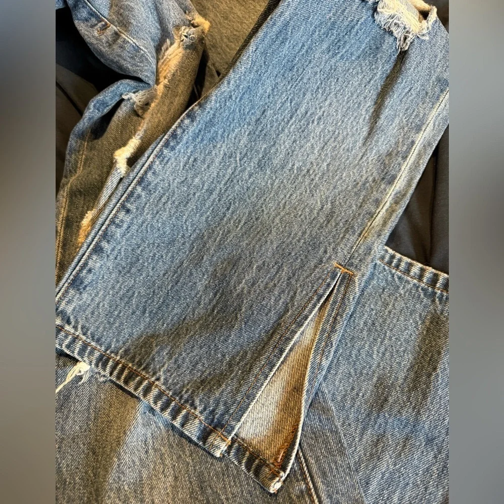 Good American Good Boy Jeans Size 4/27 High Rise Boot Slit Distressed Denim